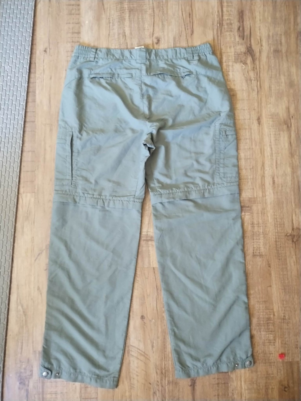 REI Women's Convertible pants - size 14 - Picture 2 of 7